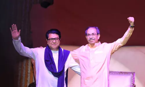 As BMC Polls Loom, Thackerays Accuse BJP Of Bid To Break Mumbai As BMC Polls Loom, Thackerays Accuse BJP Of Bid To Break Mumbai