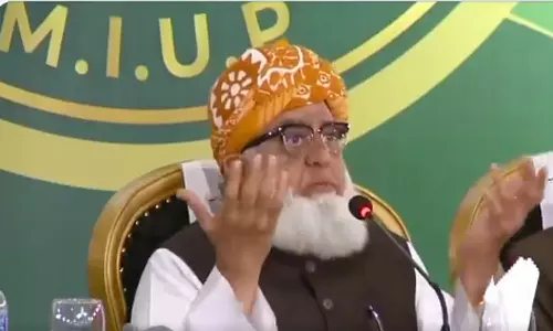 Pakistan Opposition Leader Chief Condemns Armys Military Action In Afghanistan