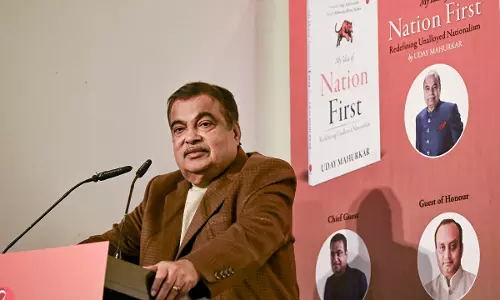 Gadkari: Transport Causes 40% of Delhi Pollution