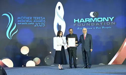 Egyptian Heba El-Sewedy Wins Mother Teresa Award for Reaching Out to Burn Victims