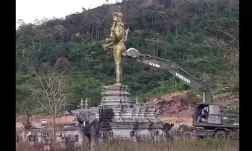 Thailand Says Hindu Statue Removed to Control Border Area
