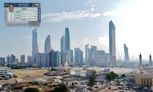 Kuwait Sets Monthly Entry And Visit Visa Fees At KD 10 Under New Regulations