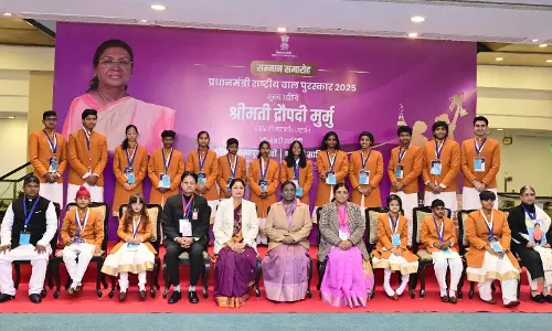 President Murmu Gives Pradhan Mantri Rashtriya Bal Puraskar Awards