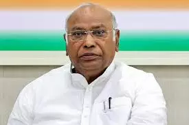 Kharge Flags SIR, Church Attacks; Condemns Hindus Lynching In Bangladesh In CWC Meeting