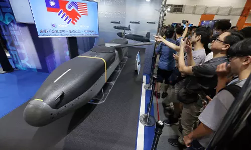 China Announces Sanctions on US Defence Firms Over Taiwan Arms Sales
