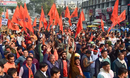 Protest Erupts in Indore Over Killings of Hindus in Bangladesh