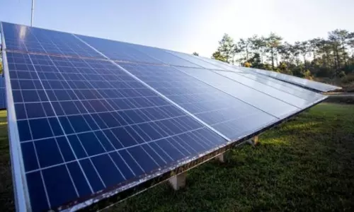 PM Praises Manipuri Mans Initiative to Tackle Electricity Issues Using Solar Energy PM Praises Manipuri Mans Initiative to Tackle Electricity Issues Using Solar Energy