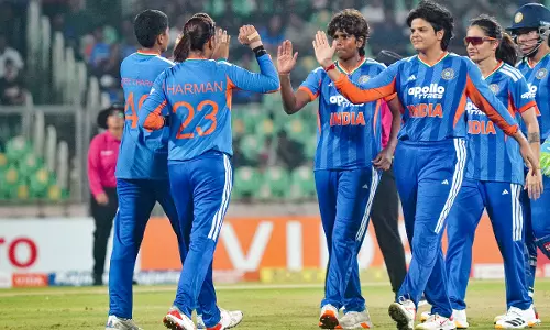 India Defeat Sri Lanka by 30 Runs to Take 4-0 Lead in Womens T20Is Series