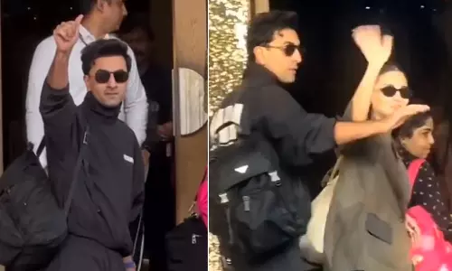 Ranbir Kapoor Flaunts Clean-Shaven Look as He Jets Off With Alia Bhatt for New Year Vacation