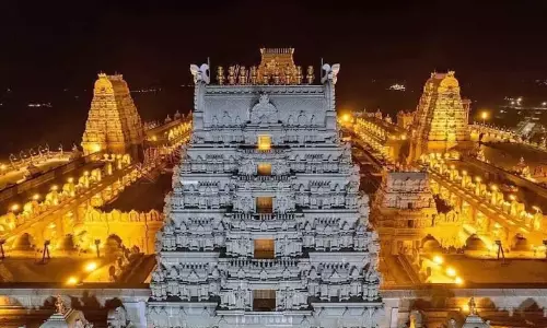 Yadagirigutta, Dharmapuri And Other Temples In The State Decked Up For Vaikunta Ekadasi
