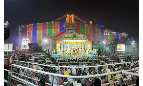 Vaikuntha Ekadashi Celebrations Draw Huge Devotee Turnout Across Telugu States