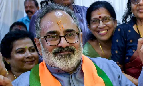 Rajeev Chandrasekhar Slams DK Shivakumar Over Don’t Want Keralites Remark