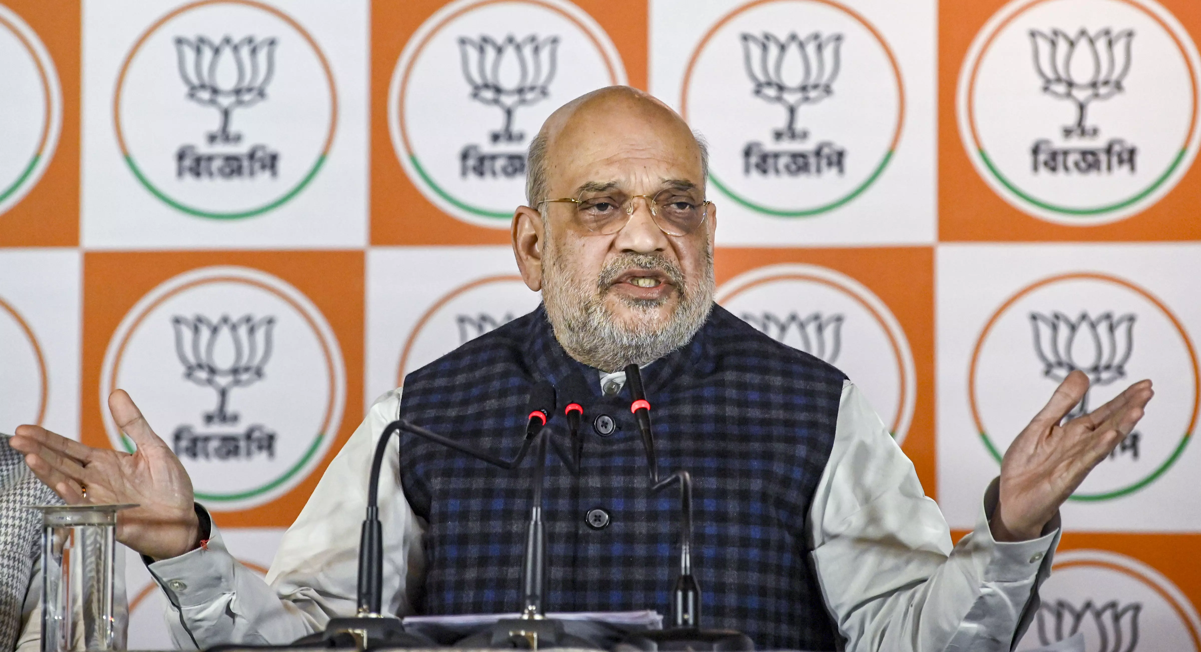 Shah to Hold Party Meets, Visit Kali Temple on Final Day of Bengal Tour Shah to Hold Party Meets, Visit Kali Temple on Final Day of Bengal Tour