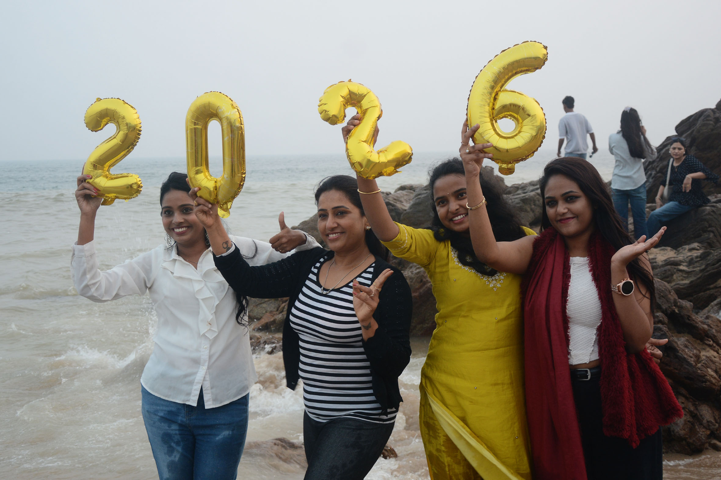 Youngsters Embracing Spain’s 'Lucky Grapes' Tradition This New Year Eve