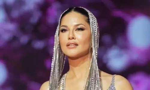 Sunny Leones NY Event at Mathura Cancelled After Objections from Seers