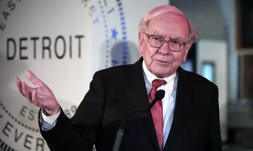 Warren Buffett Steps Down as Berkshire Hathaway CEO After Six Decades