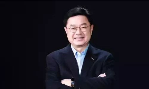 Samsung To Unveil Next Phase of AI Appliances, Push Boundaries of TVs at CES: JB Park Samsung To Unveil Next Phase of AI Appliances, Push Boundaries of TVs at CES: JB Park