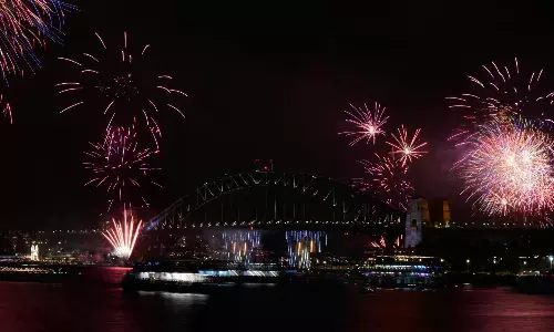 Fireworks Light Up Auckland as New Zealand Welcomes 2026 Celebrations