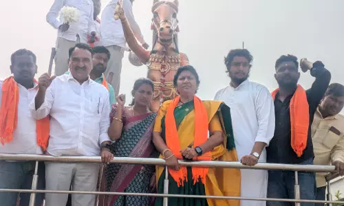 Outrage After Shivaji Statue Vandalised in Bandhanpalli