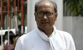 Digvijay’s RSS Remark Draws Rare Praise From BJP
