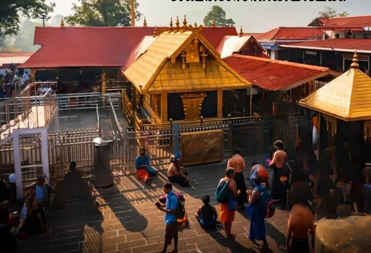 Sabarimala Gold Theft Case: Pinarayi Vijayan Seeks Info on Prime Accused Unnikrishnan Meeting Sonia Gandhi