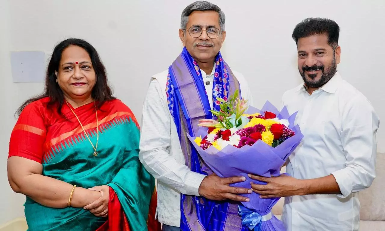 Revanth Meets Governor, Chief Justice To Extend New Year Greetings