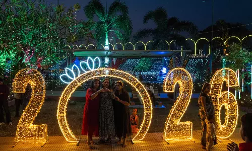 From Delhi to Bengaluru, India Celebrates New Year 2026 With Fireworks
