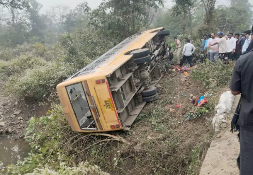 15 Passengers Sustain Injuries after KSRTC Bus Overturns in Chitradurga