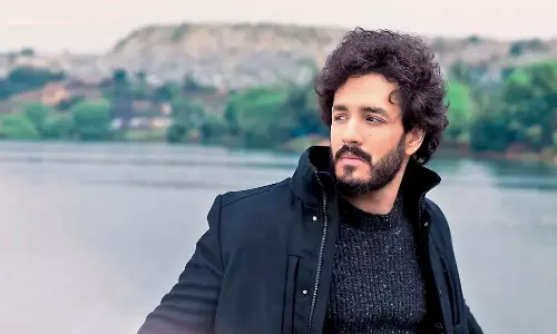 Akhil Akkineni to Dance with Ananya Panday?
