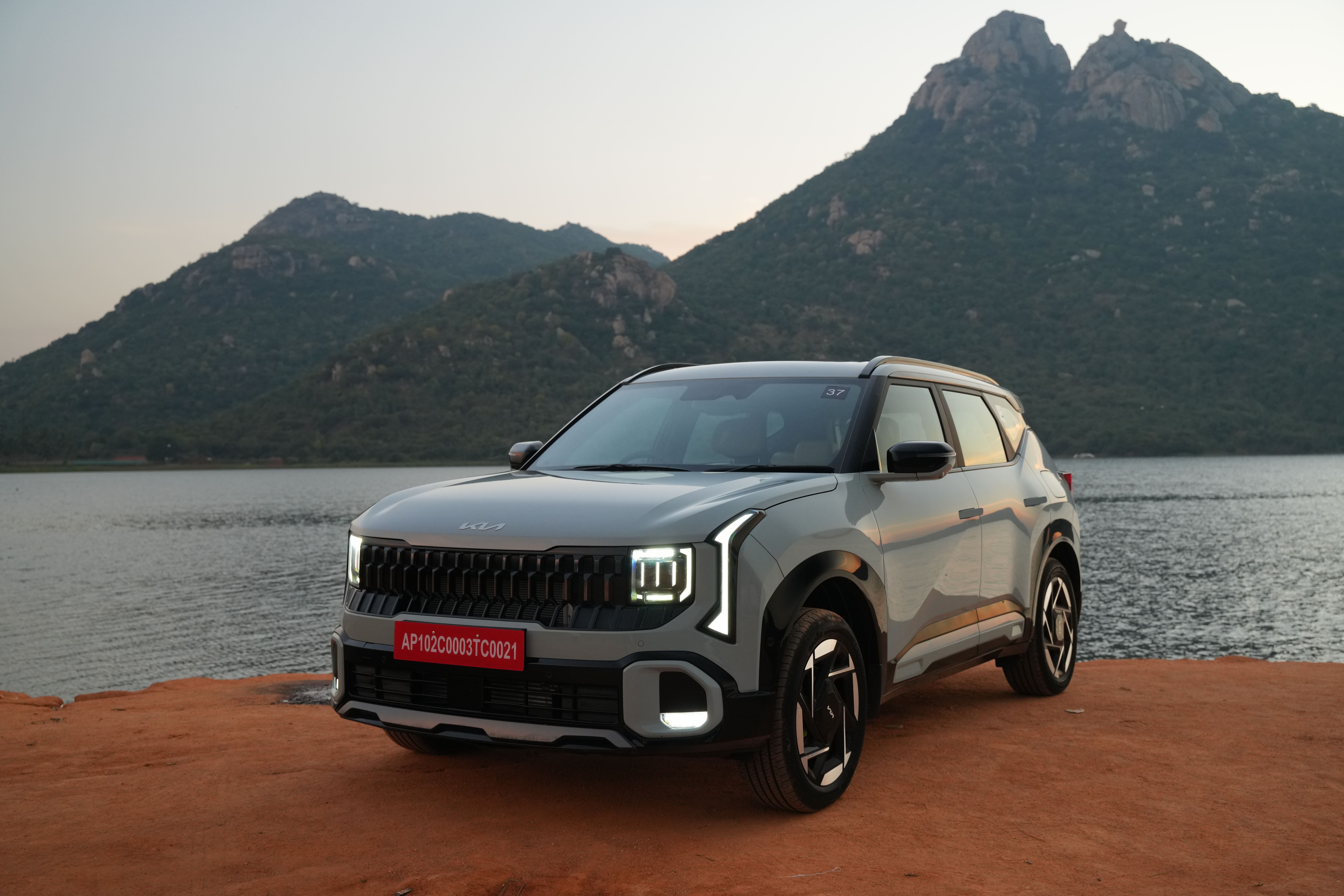 Kia Unveils Second-Generation Seltos in India