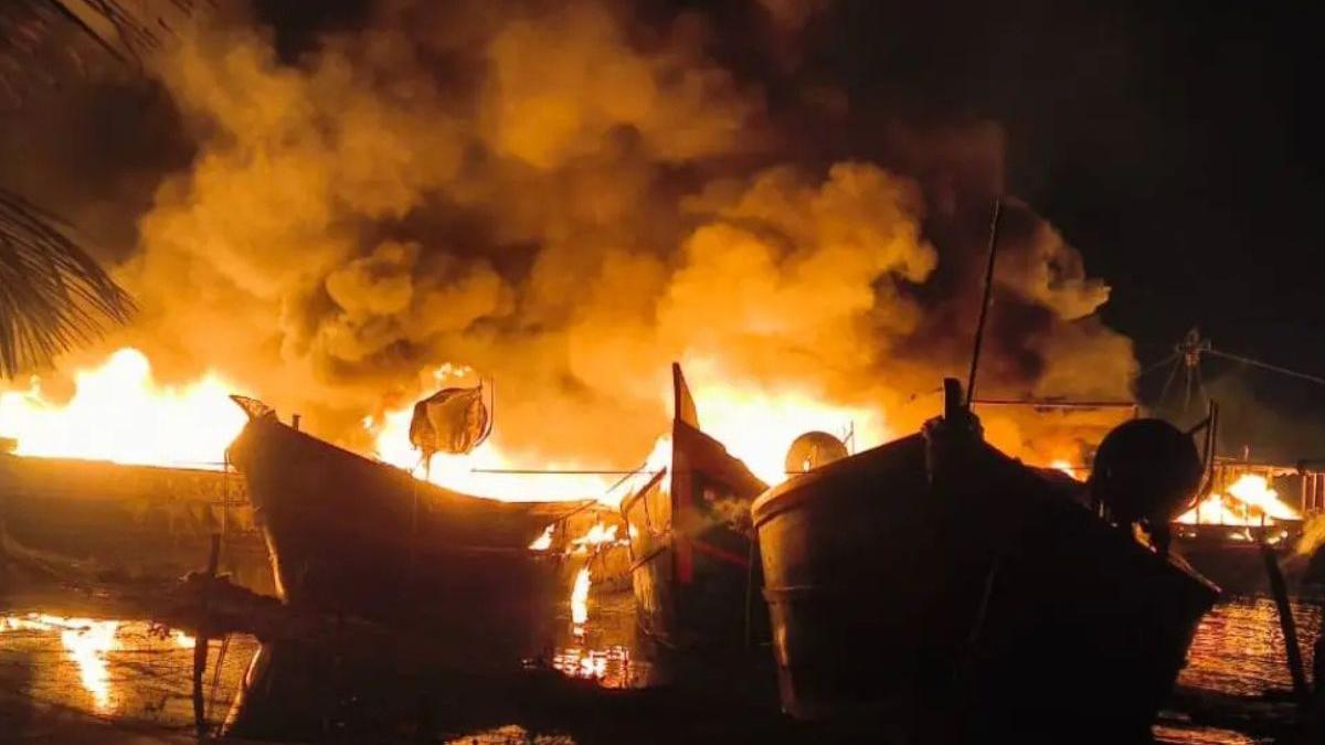 Fire Destroys Fishing Boat, Injures One