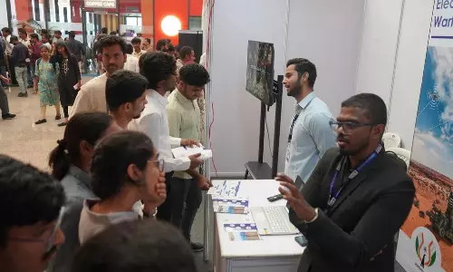 IIT-BHU Duo Wins Top Prize for Portable Microscope at RISE 2026