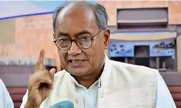 Anita Katyal | BJP Happy With Rise Of Priyanka? Digvijaya Issues Warning To Cong