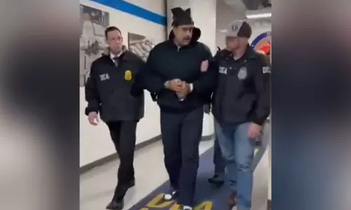 US Releases Video Showing Arrested Maduro in Cuffs During Perp Walk US Releases Video Showing Arrested Maduro in Cuffs During Perp Walk