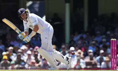 England All Out for 384 in Final Ashes Test