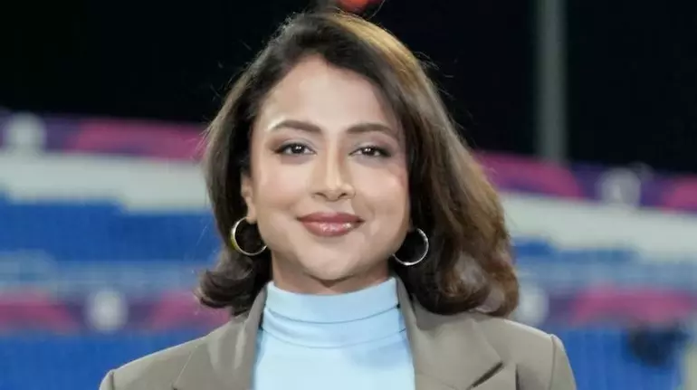 Bangladesh Drops Indian Presenter from BPL Presentation Panel Bangladesh Drops Indian Presenter from BPL Presentation Panel