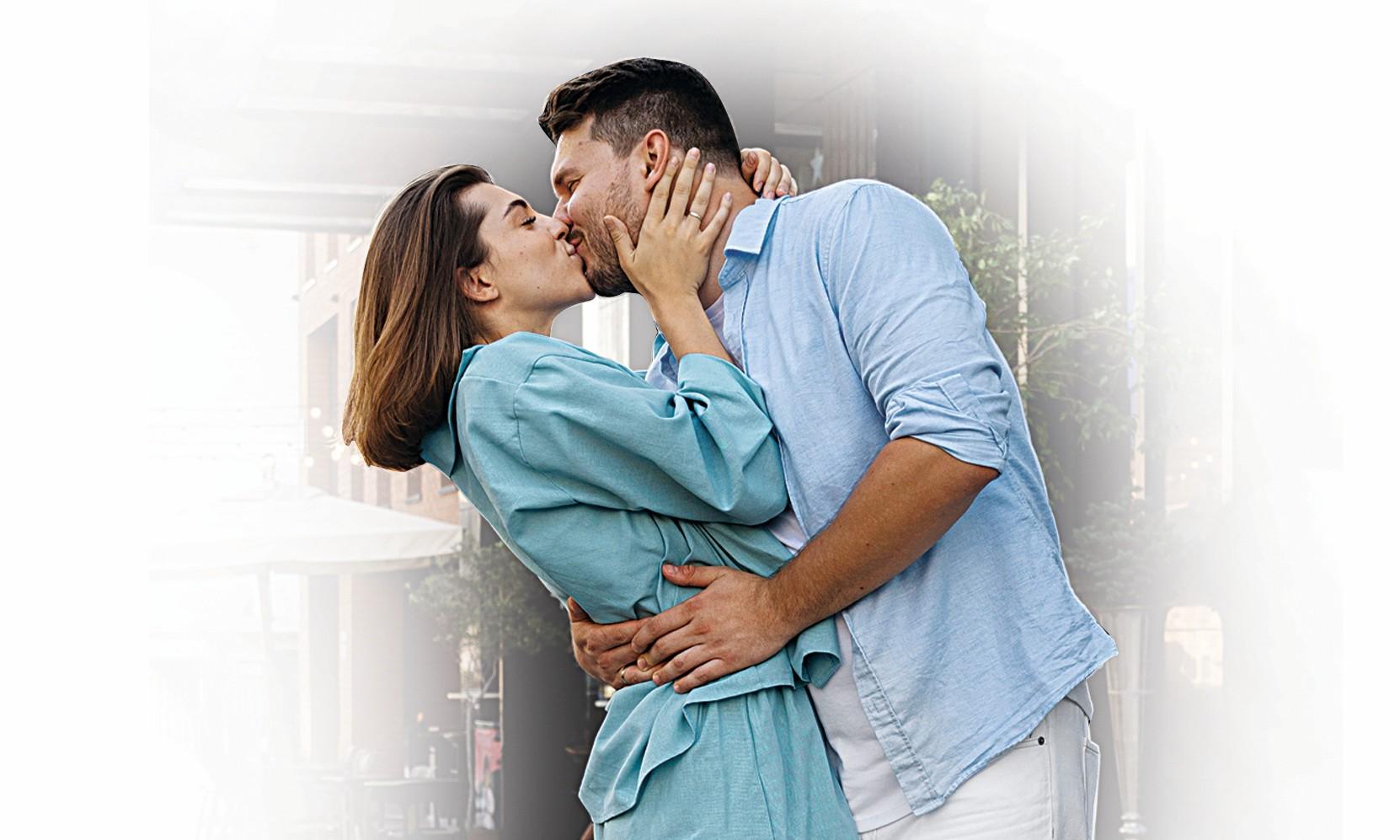 Kissing Transfers 80 Million Bacteria in 10 Seconds