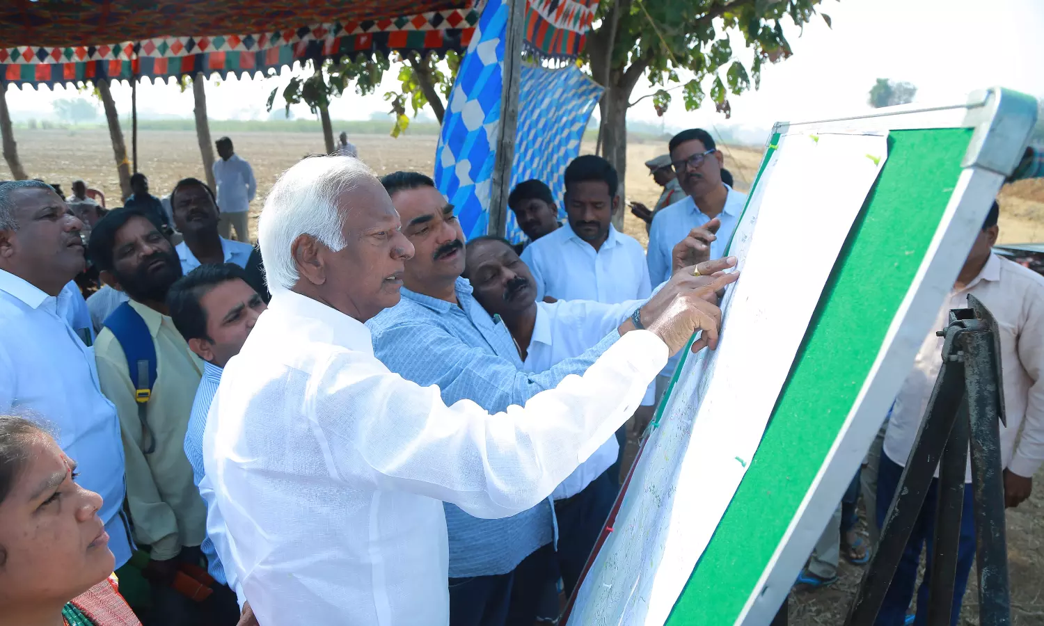 Srihari Sets 1-Month Deadline For Devadula Project Works