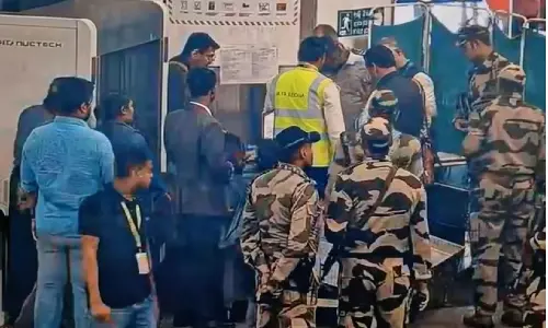 CISF Personnel Revive Man With Timely CPR At Bhubaneswar Airport CISF Personnel Revive Man With Timely CPR At Bhubaneswar Airport