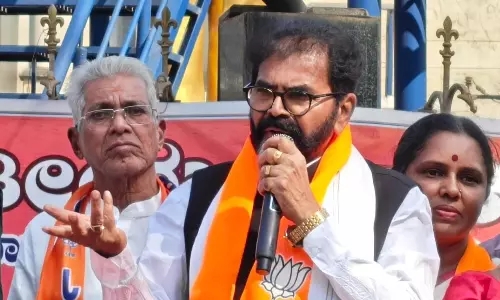 Old Assault Video of BJP Woman Worker Resurfaces Amid Disrobing Row in Hubballi