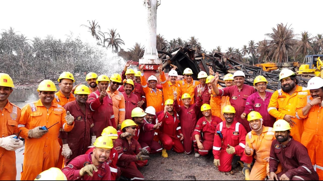 ONGC Extinguishes Irusumanda Mori-5 Well Fire