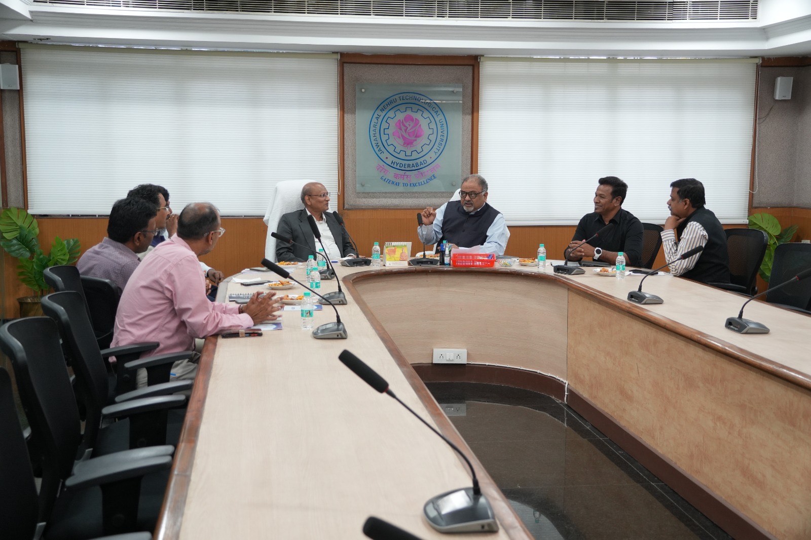 BHEL Explores Research Collaboration with JNTUH