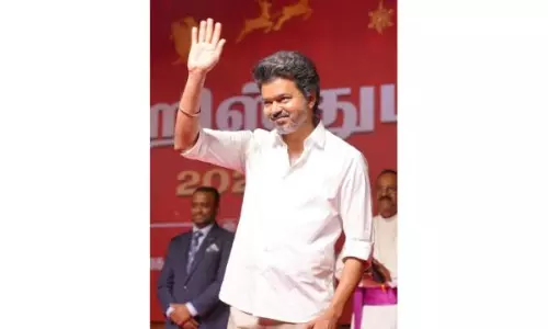 JUST SPAMMING | How Inseparable Is TN Politics from Cinema