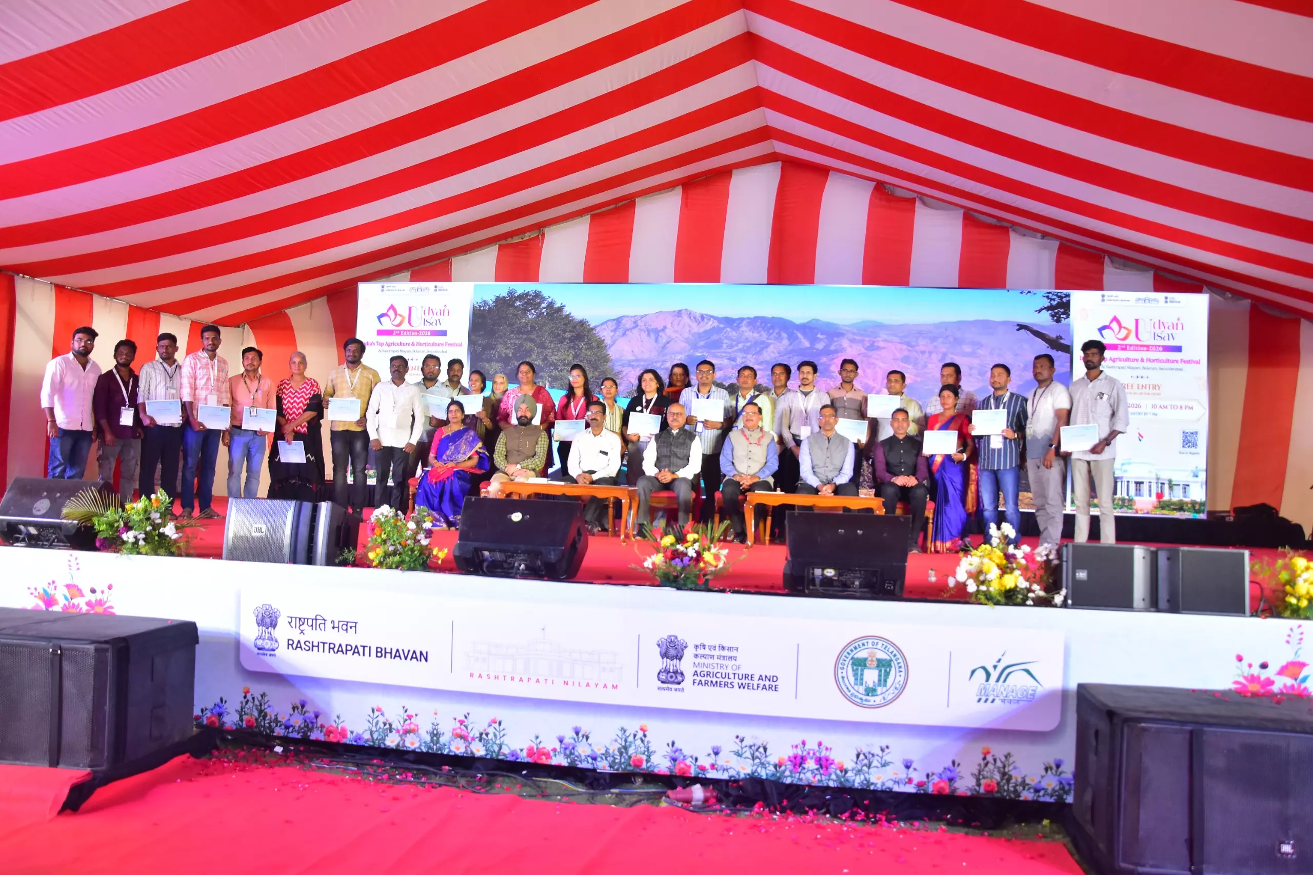 Udyan Utsav 2026 at Rashtrapati Nilayam Draws Over One Lakh Visitors Udyan Utsav 2026 at Rashtrapati Nilayam Draws Over One Lakh Visitors