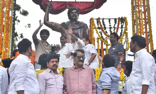 Actor Krishna Statue Unveiled in Vijayawada