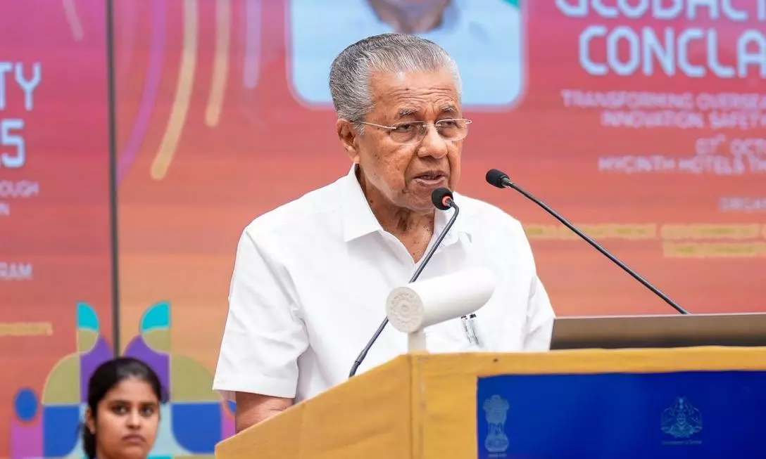 Kerala CM Vijayan Leads Satyagraha Against Centres Anti-People Policies Kerala CM Vijayan Leads Satyagraha Against Centres Anti-People Policies