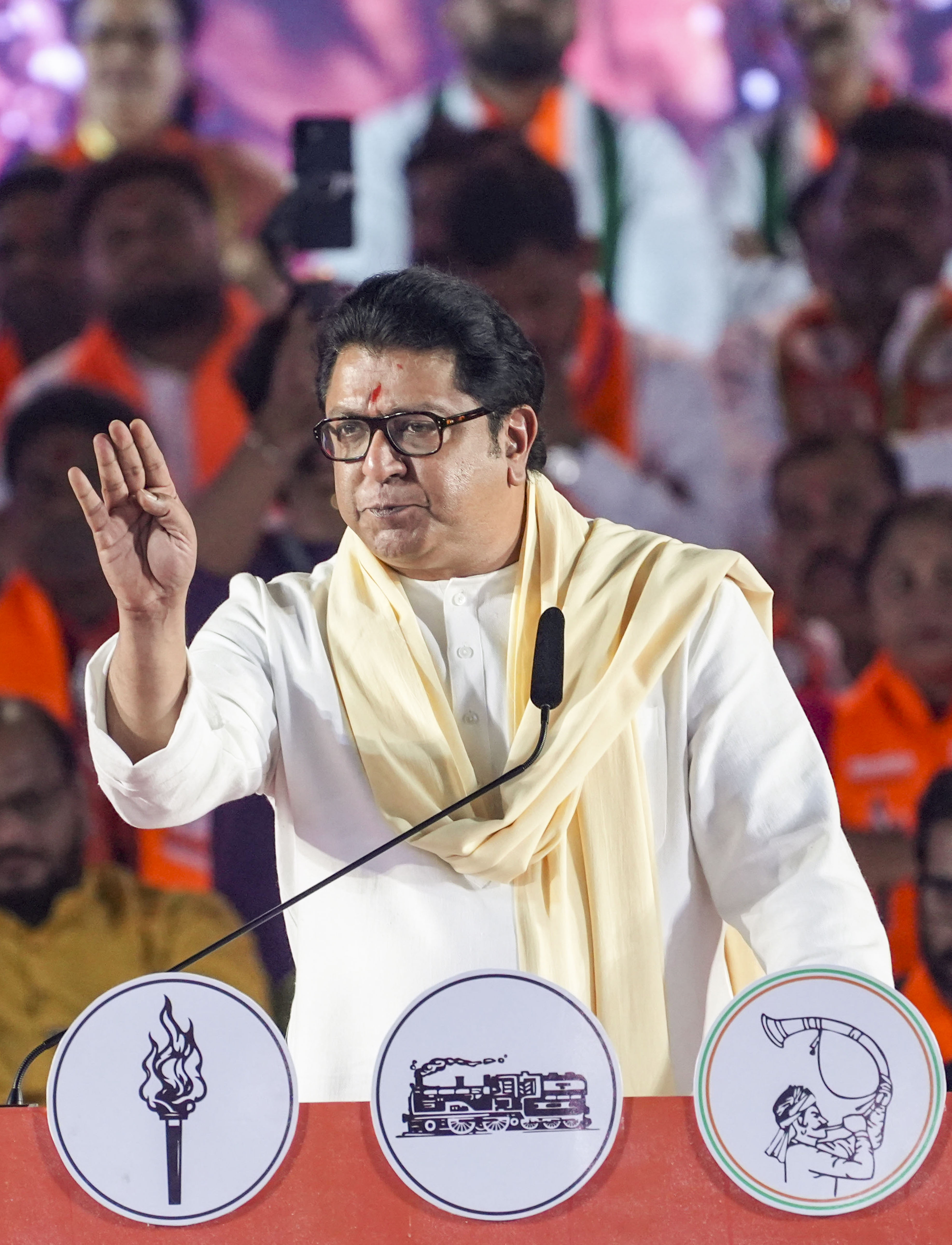 Raj Thackeray Alleges Rs 18 Crore Annual Theft at Siddhivinayak Temple