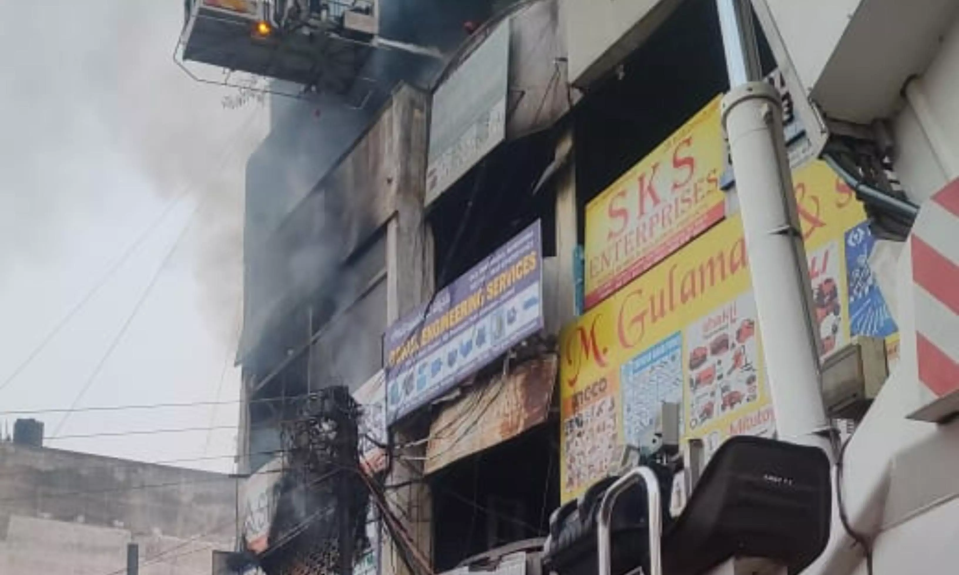 Fire Guts Goods in Secunderabad Building Fire Guts Goods in Secunderabad Building