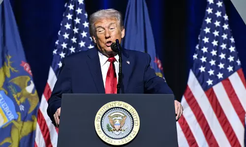 Trump Warns of Very Strong Action if Iran Hangs Protesters Trump Warns of Very Strong Action if Iran Hangs Protesters