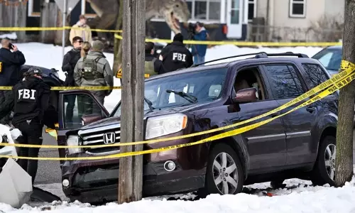 Federal officer shoots person in leg after being attacked during Minneapolis arrest, officials say